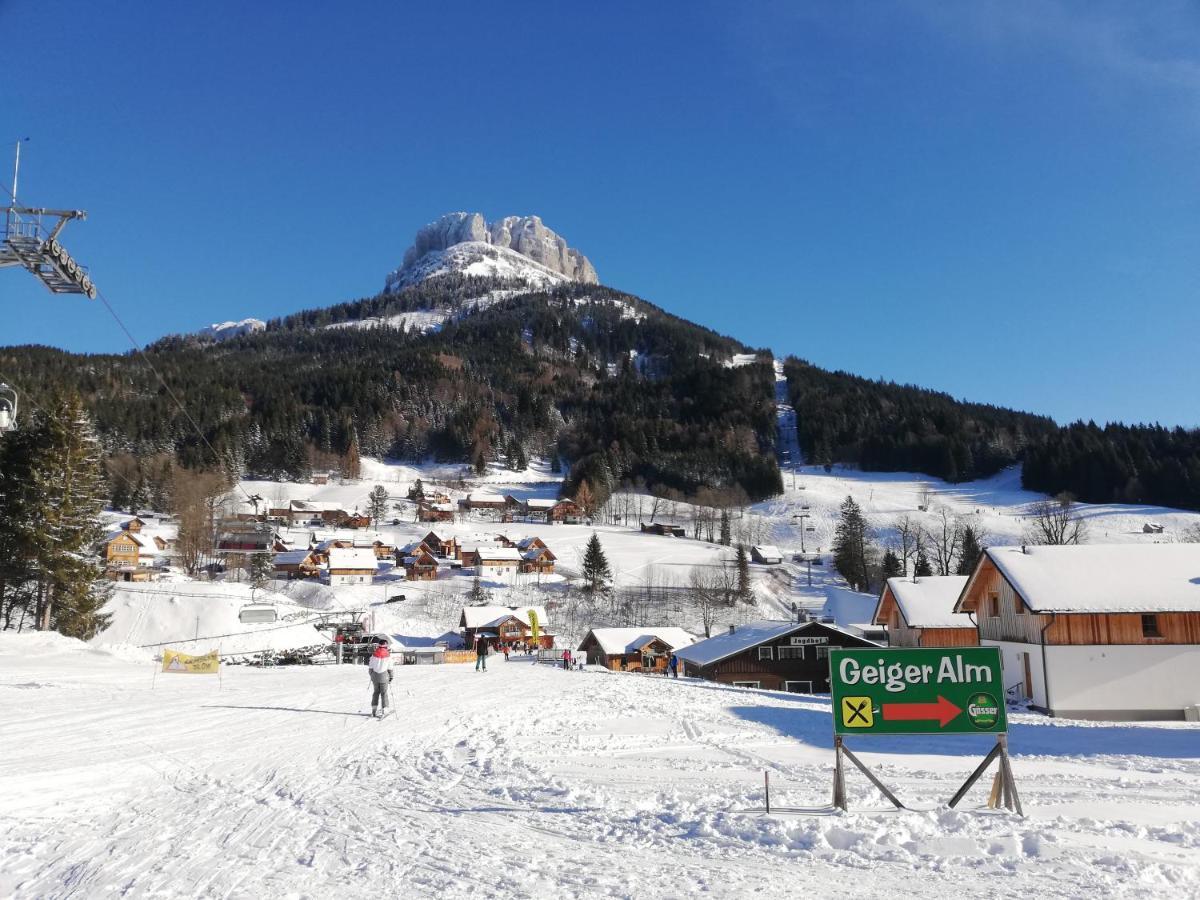 Ferienwohnung "Kaiserblick" Bad Aussee Dış mekan fotoğraf